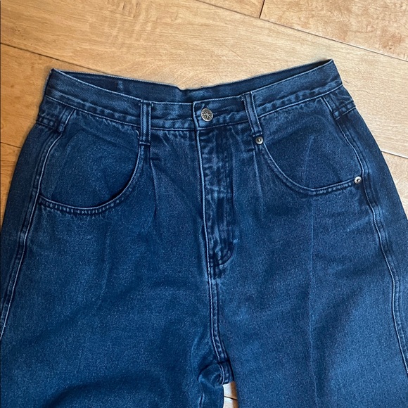 Brittania jeans pleated front - Picture 3 of 3